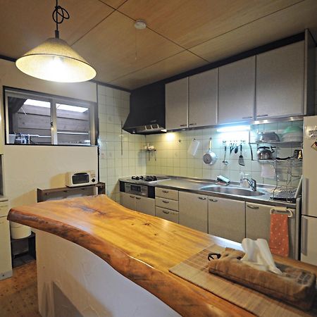 Nakijin No Yado Hibiscus Hotel Kültér fotó