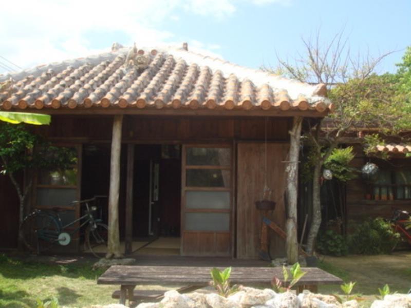 Nakijin No Yado Hibiscus Hotel Kültér fotó